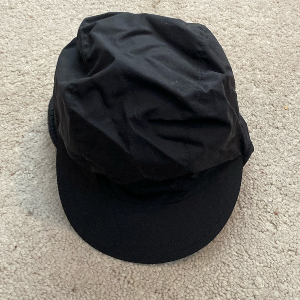 Columbia youth winter cap.
